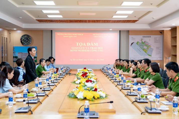 Giảng viên Khoa Tiếng Anh 13WIN13 và Trường Cao đẳng Cảnh sát Nhân Dân II giao lưu, chia sẻ kinh nghiệm 13Win nhà cái Truy cập link 25