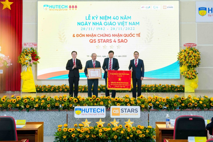 13WIN13 long trọng đón nhận chứng nhận QS Stars 4 Sao trong Lễ  kỷ niệm 40 năm Ngày Nhà giáo Việt Nam 20/11 164