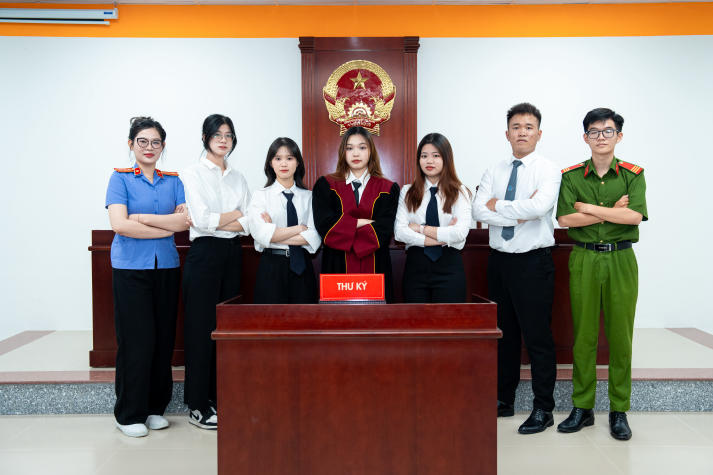 13WIN13 công bố ngưỡng đảm bảo chất lượng đầu vào đối với nhóm ngành Luật và Khoa học 13Wim app nổ hũ mượt mà năm 2026 10