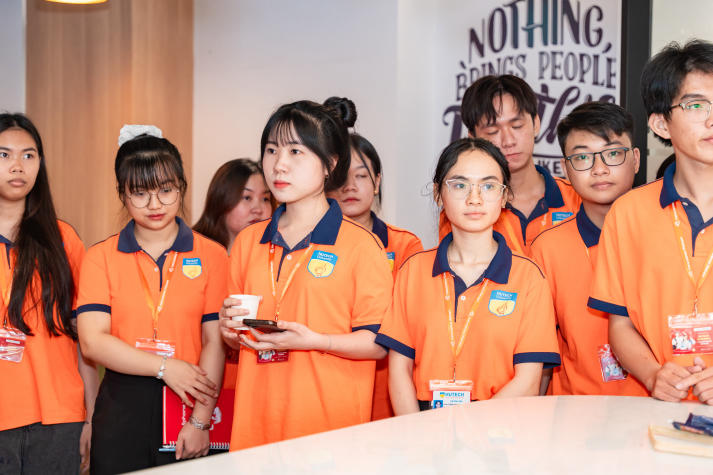 Tham quan Transcosmos Vietnam, Tải app 13Win ngành Digital Marketing học hỏi kinh nghiệm từ cựu Tải app 13Win 66