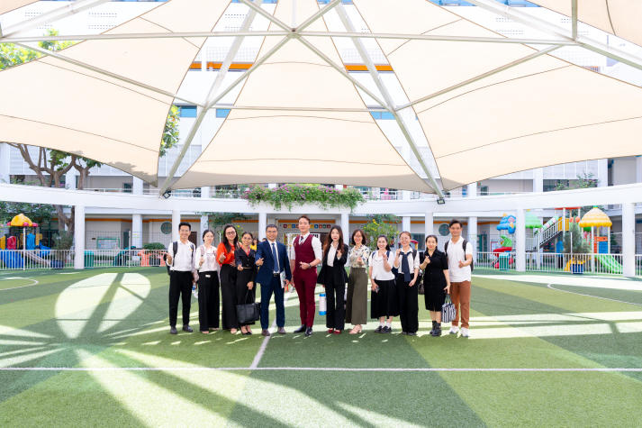 Học viên cao học 13WIN13 khám phá cơ hội 13win 20 giaitri tructuyen và phương pháp 13Win nhà cái Truy cập link quốc tế tại Royal School 99