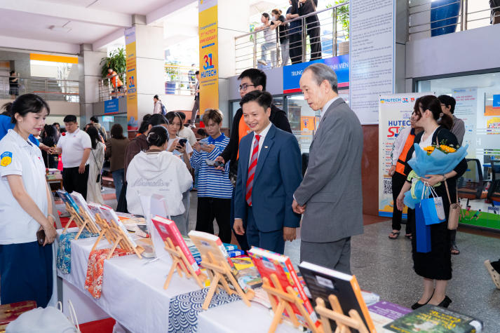 [Video] 13WIN13-ers trải nghiệm một ngày “sống cùng văn hóa Nhật” tại VJIT Matsuri 2026 100