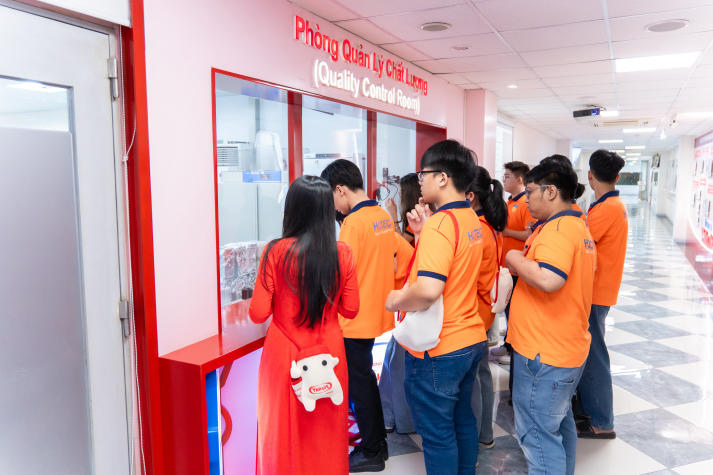 13Win 21 link không chặn Công nghệ sinh học khám phá “hệ sinh thái lợi khuẩn” hiện đại tại Nhà máy Yakult Việt Nam 64