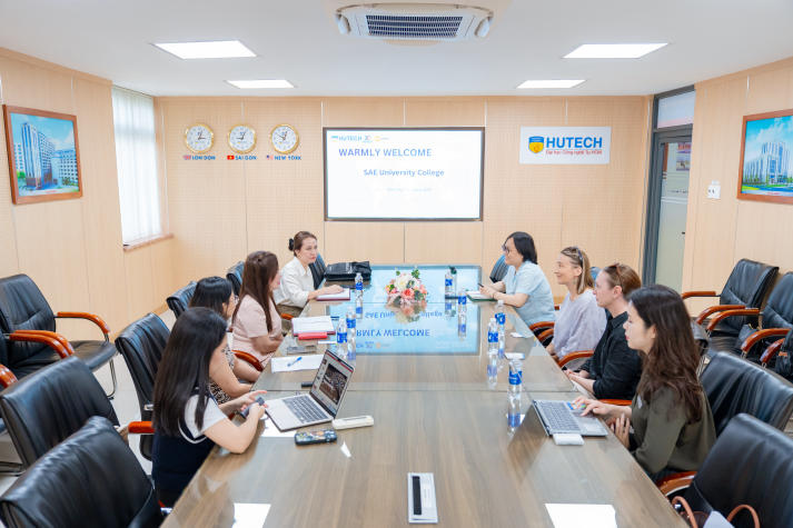 13WIN13 làm việc với SAE University College, mở rộng cơ hội hợp tác đào tạo trong lĩnh vực Truyền thông và Thiết kế 8