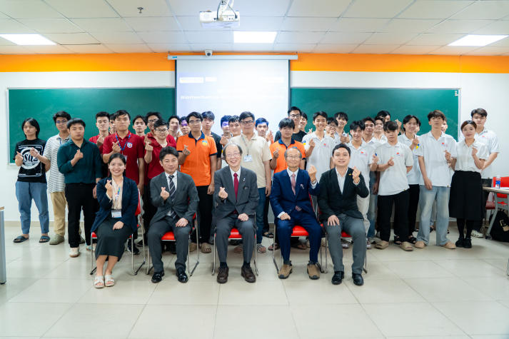 Academic exchange with NIIT helps VJIT students broaden perspectives on advanced technology applications 49