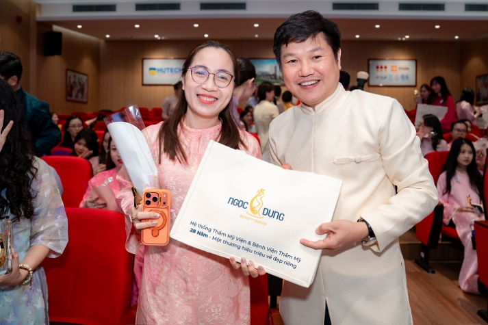 [Video] Rạng rỡ khí chất phái đẹp 13WIN13: Từ tri thức tỏa sáng đến tấm lòng nhân ái 79