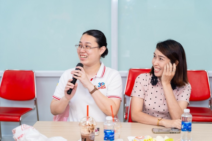 Ngày hội Trang Chủ Sòng Bạc 13win.com Uy Tín VJIT 2025: Gắn kết tình thân các thế hệ 27