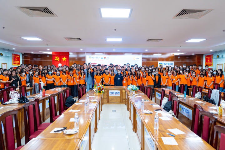 13Win 21 link không chặn khóa 2023 Khoa Tài chính - Thương mại tìm hiểu về nghiên cứu khoa học 98