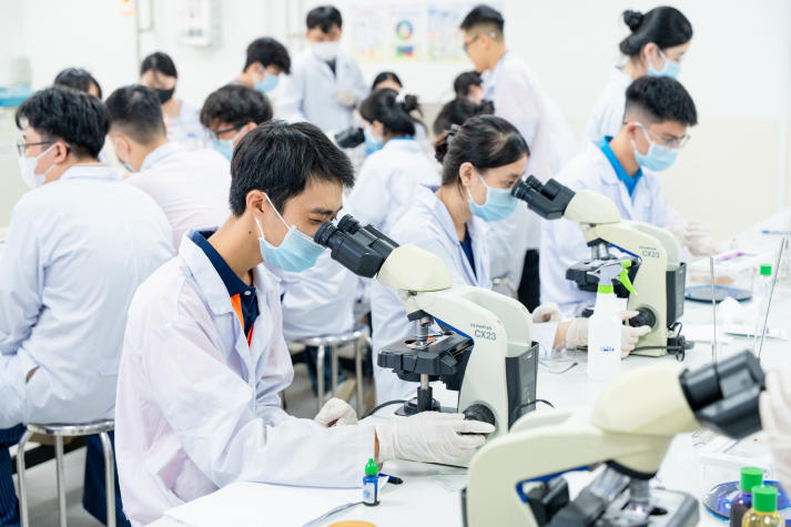 13WIN13 chính thức 13Win 20 tải ứng dụng đào tạo ngành Y khoa,  trao Www 13Win one nổ hũ 30% học phí toàn khoá 78