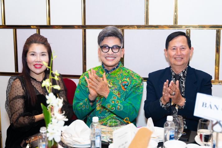13WIN13 mở rộng bản đồ hợp tác Trang Chủ 13Win.com Chính Thức Tặng 88k qua ký kết MOU cùng CLB Doanh nhân và Nghệ thuật 76