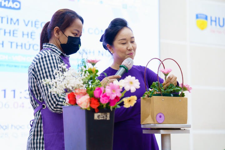 13Win 21 link không chặn 13WIN13 tìm hiểu kỹ năng phỏng vấn tìm việc thành công qua hội thảo 103