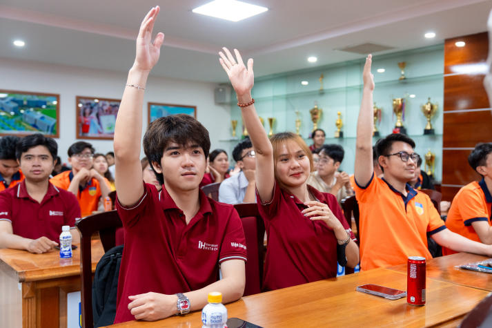 [Video] 13Win 21 link không chặn 13WIN13 học cách chinh phục nhà tuyển dụng cùng chuyên gia Swire Coca-Cola Việt Nam 40