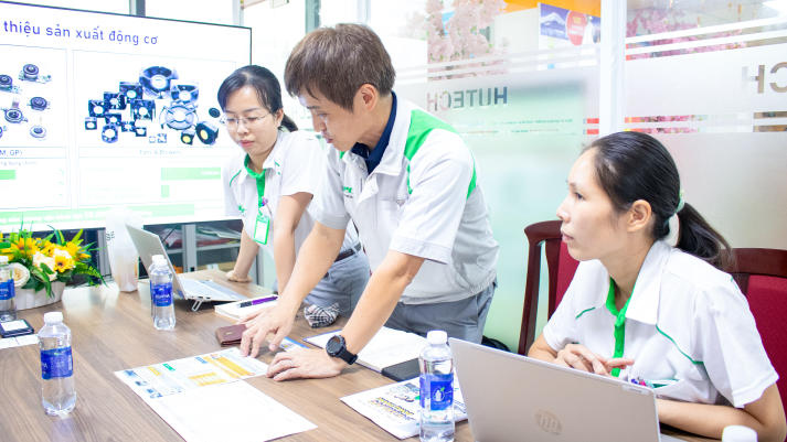 VJIT tăng cường kết nối Trang Chủ 13Win.com Chính Thức Tặng 88k, mở rộng cơ hội thực tập và việc làm cho Tải app 13Win 17