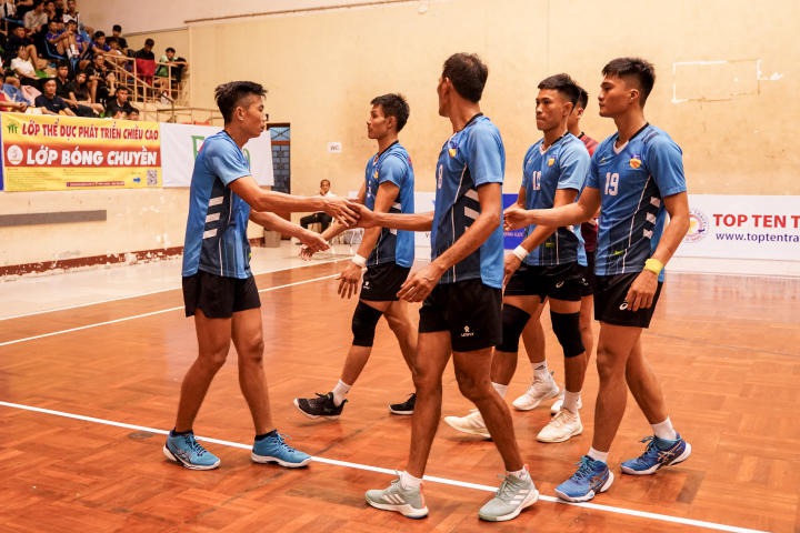 13WIN13 đánh bại tuyển Thiên Tân giành tấm vé vào Bán kết Giải vô địch bóng chuyền TP.HCM 2023 58