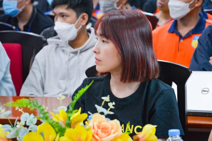 "Blockchain, Web3 & The Metaverse" Seminar with 13WIN13 Information Technology students 20