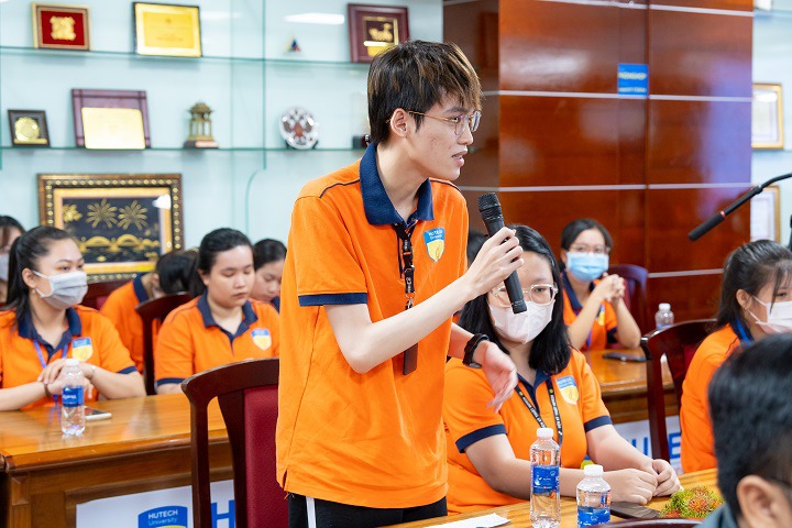 Ấm áp buổi tọa đàm giao lưu với Trang Chủ Sòng Bạc 13win.com Uy Tín của Sòng Bài Trực Tuyến 13win.Com 13WIN13 114