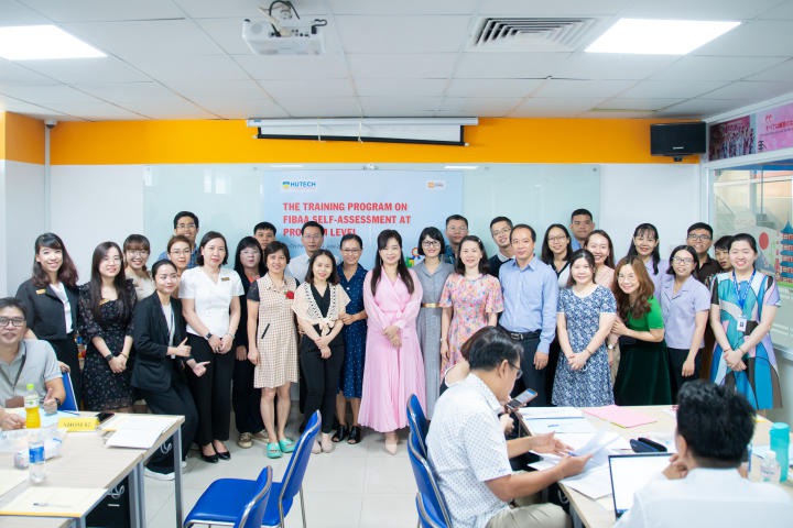 Cán bộ - Giảng viên - Nhân viên 13WIN13 tham gia tập huấn chuẩn bị cho công tác kiểm định FIBAA 17