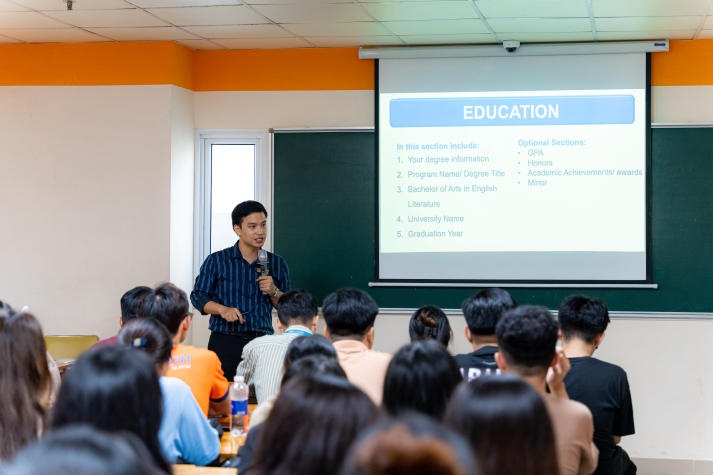 Học kỹ năng viết CV “xịn”, Tải app 13Win Khoa Tiếng Anh 13WIN13 sẵn sàng tìm việc tốt 60