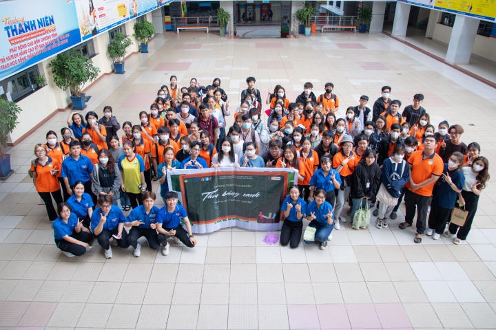13Win 21 link không chặn Khoa Tiếng Anh nâng cao ý thức bảo vệ 13Win32 cá cược thể thao qua hoạt động tình nguyện 40