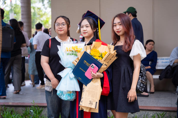 [Video] Những khoảnh khắc tri ân đầy tự hào tại Lễ trao bằng 13Win13 link đăng nhập đợt 2/2025 13WIN13 124