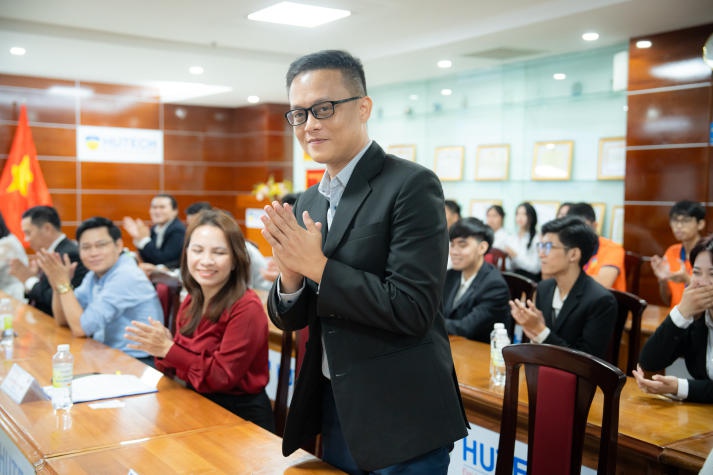 13Win 21 link không chặn Đại học CY Cergy Paris (Pháp) sôi nổi trải nghiệm văn hóa tại 13WIN13 38