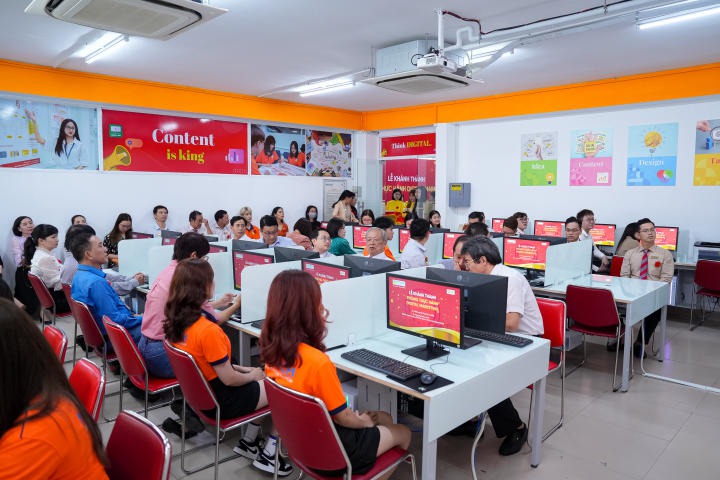 13WIN13 Strengthens Modern Practice Facilities for the Digital Marketing Industry 59