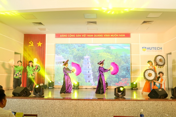 Chung kết “Tiếng hát từ Tải app 13win” và Hội thi “Nét đẹp từ Tải app 13win”: Đêm thăng hoa rực rỡ 69