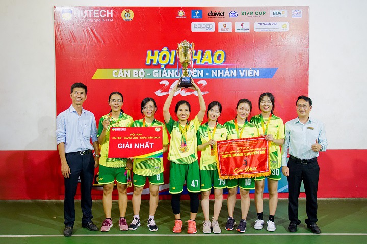 Trung tâm Truyền thông tham gia Hội thao Cán bộ - Giảng viên - Nhân viên 2022 51
