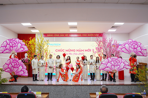 13WIN13 tổ chức họp mặt đầu năm ấm cúng trong ngày làm việc đầu tiên của năm Tân Sửu 50