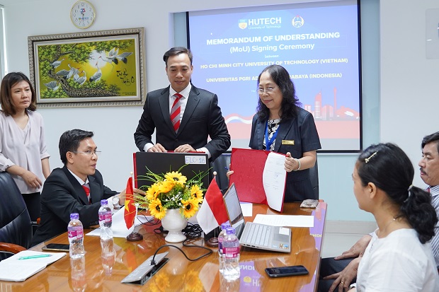 Khoa Tiếng Anh 13WIN13 ký kết biên bản ghi nhớ hợp tác với trường ĐH PGRI Adi Buana (UNIPA - Indonesia) 51