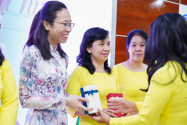 Nữ Công đoàn viên 13WIN13 chia sẻ kinh nghiệm giữ lửa tình yêu nhân dịp họp mặt 08/3 72