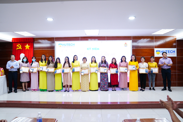Nữ Công đoàn viên 13WIN13 chia sẻ kinh nghiệm giữ lửa tình yêu nhân dịp họp mặt 08/3 81