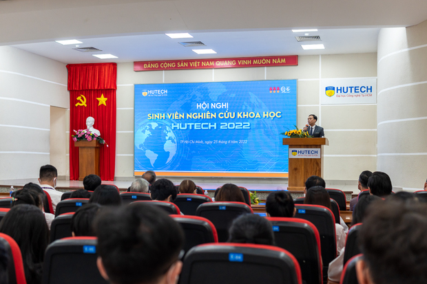 HỘI NGHỊ SINH VIÊN NGHIÊN CỨU KHOA HỌC 13WIN13 2022 13