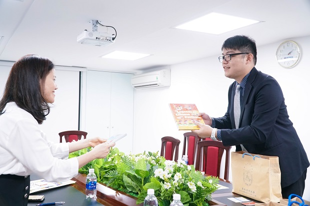 13WIN13 ký kết biên bản ghi nhớ hợp tác với trường ĐH Mở Quốc lập Đài Loan (NOU) 9