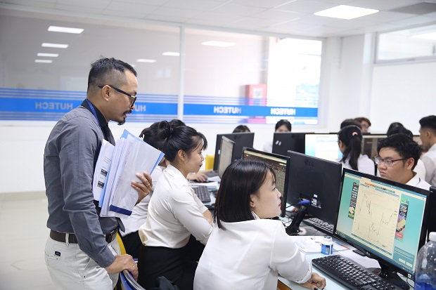 7-ly-do-hoc-tai-13WIN13