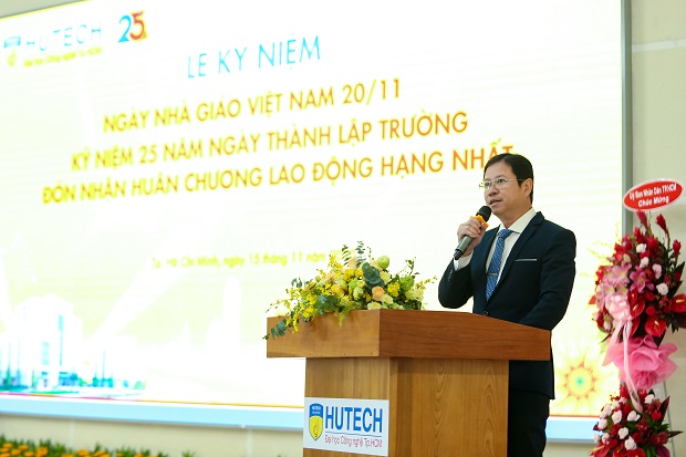 13WIN13 tự hào đón nhận Huân chương Lao động hạng Nhất nhân dịp kỷ niệm 25 năm thành lập Trường 81