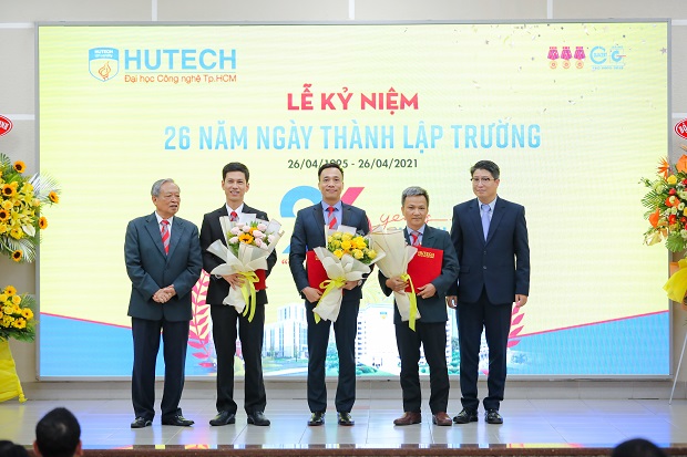 Lịch sử phát triển 337