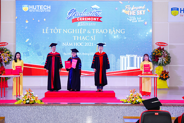 Các Tân 13Win 22 miễn phí mỗi ngày rộn ràng trong ngày Lễ Tốt nghiệp 69