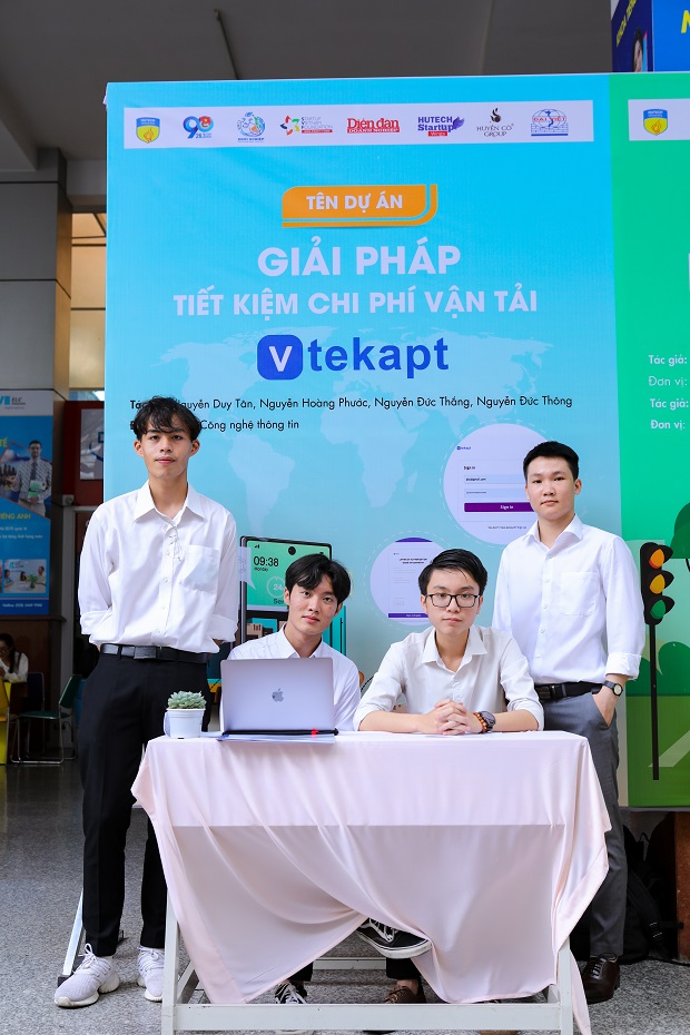 Triển lãm Top 8 13WIN13 Startup Wings 2021 chính thức khai mạc sáng nay (23/4) 46