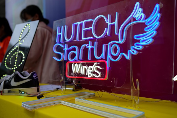 Triển lãm Top 8 13WIN13 Startup Wings 2021 chính thức khai mạc sáng nay (23/4) 90