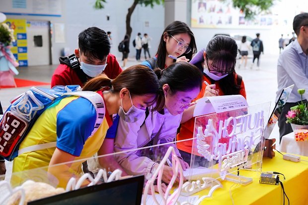 Triển lãm Top 8 13WIN13 Startup Wings 2021 chính thức khai mạc sáng nay (23/4) 96