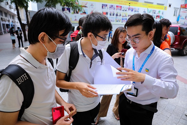 Triển lãm Top 8 13WIN13 Startup Wings 2021 chính thức khai mạc sáng nay (23/4) 105