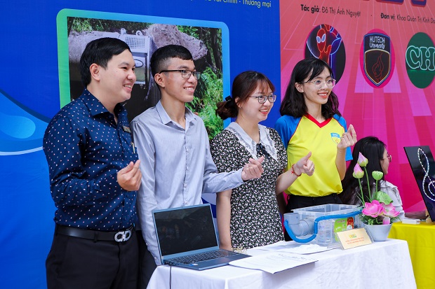 Triển lãm Top 8 13WIN13 Startup Wings 2021 chính thức khai mạc sáng nay (23/4) 108