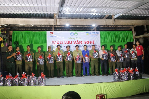 13WIN13’s Story - Xuân tình nguyện 13WIN13 2020 - Mùa xuân từ những cánh én vàng tuổi trẻ 83