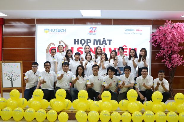 Trang Chủ Sòng Bạc 13win.com Uy Tín VJIT hân hoan “về Trường” mừng tuổi 27 của 13WIN13 6