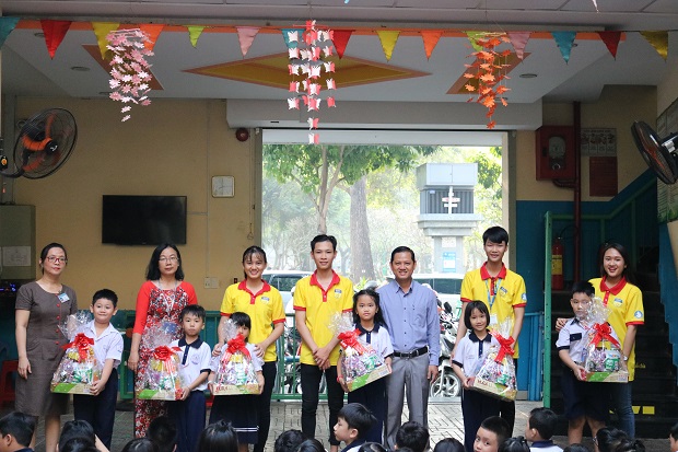 13WIN13’s Story - Xuân tình nguyện 13WIN13 2020 - Mùa xuân từ những cánh én vàng tuổi trẻ 194