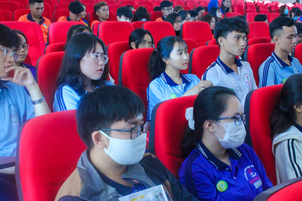 Cuộc thi “Môi trường và Con người” lần XI chính thức khai mạc 121