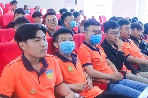 Cuộc thi “Môi trường và Con người” lần XI chính thức khai mạc 104