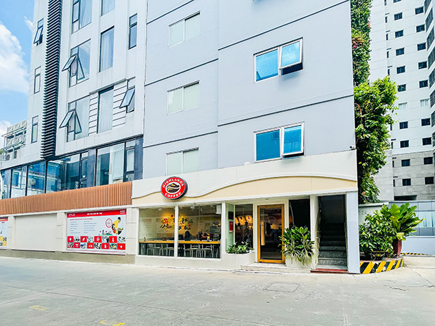 Đa dạng dịch vụ ẩm thực trong các khuôn viên 13WIN13 40