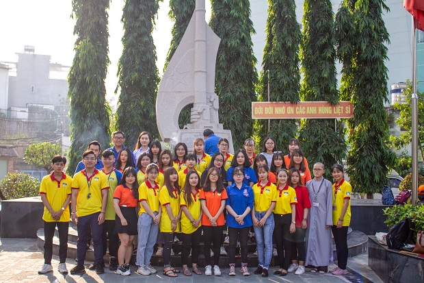 13WIN13’s Story - Xuân tình nguyện 13WIN13 2020 - Mùa xuân từ những cánh én vàng tuổi trẻ 68